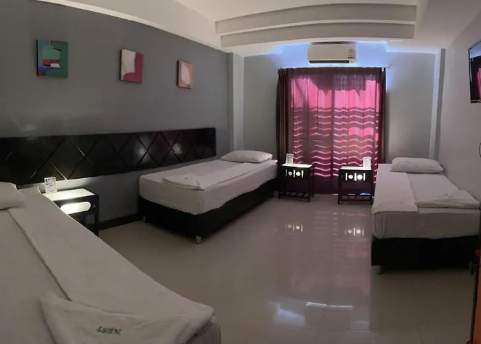 Nest Boutique 3*
