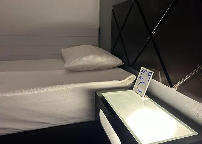 Nest Boutique Hotel 3*