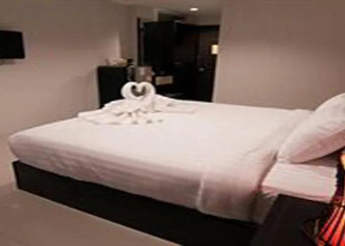 Nest Boutique 3*